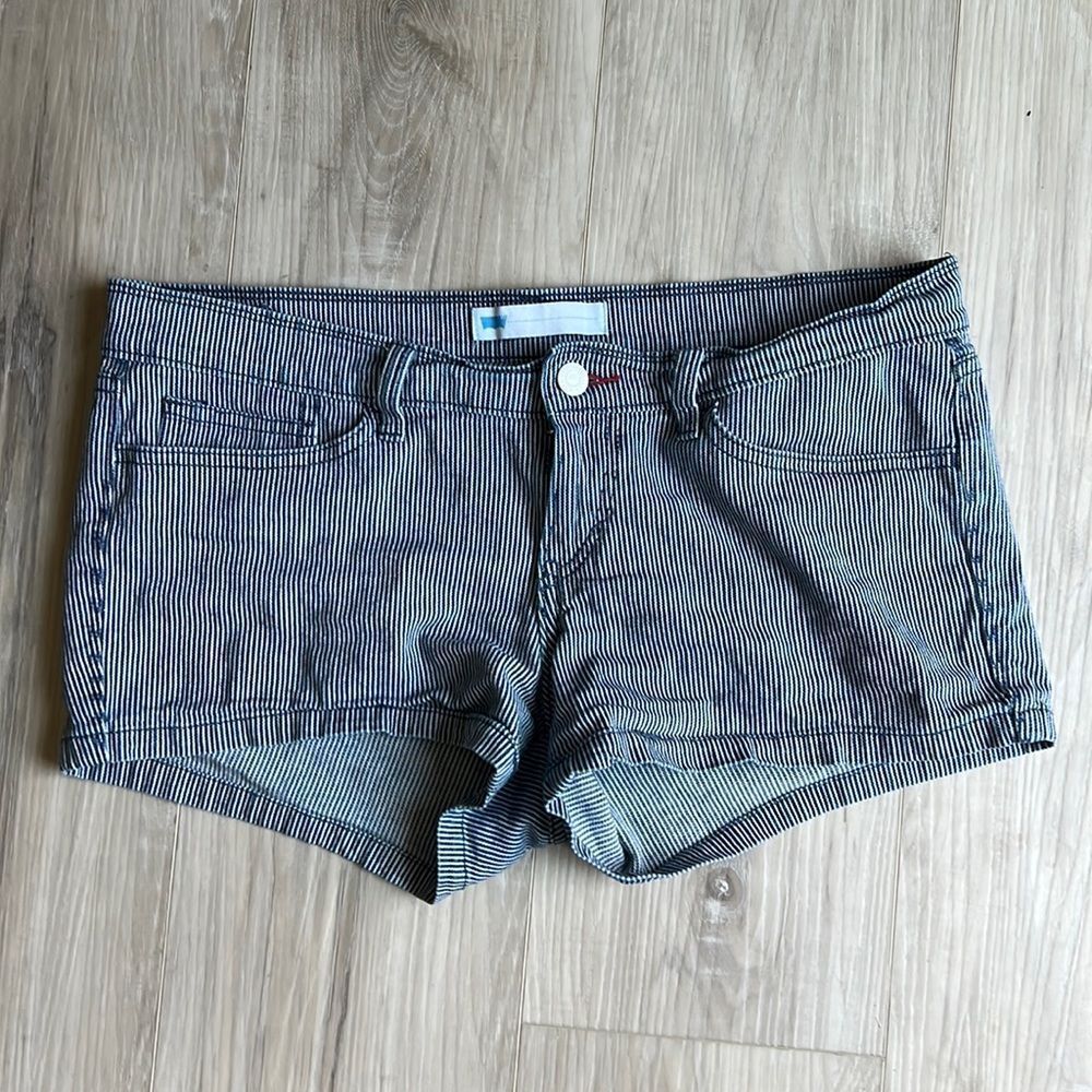 Levi’s Striped Jean Shorts Size 11 Waist 30